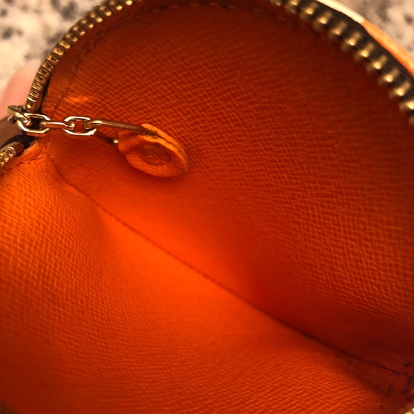 Louis Vuitton Bellboy Authentic Pouch - Picture 8 of 8